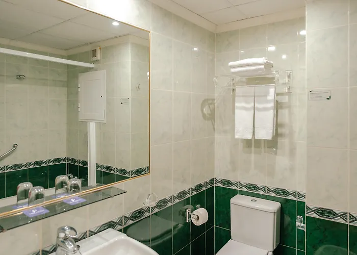 Hotel Port Europa 3*