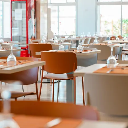 ホテル Port Europa カルプ