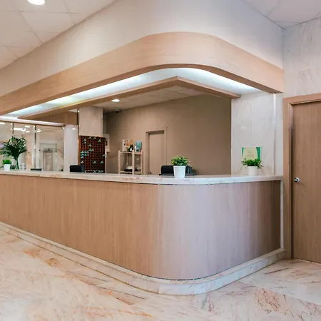 Port Europa Hotell 3*