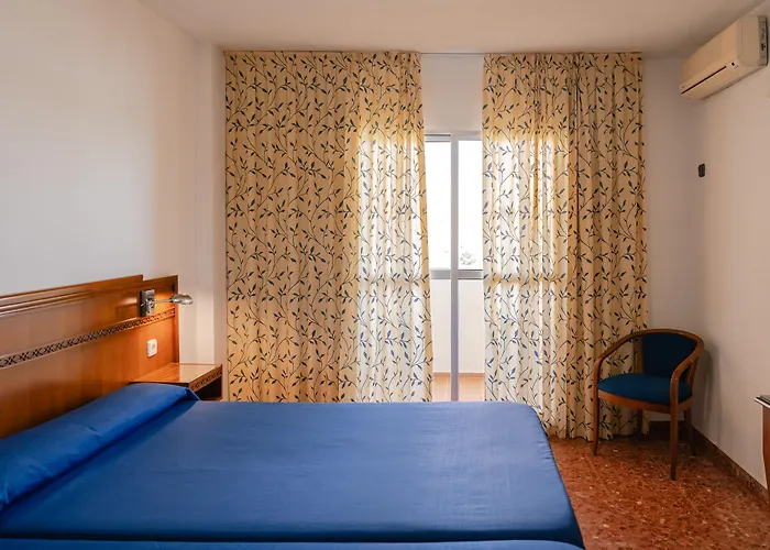 Port Europa Hotell 3*